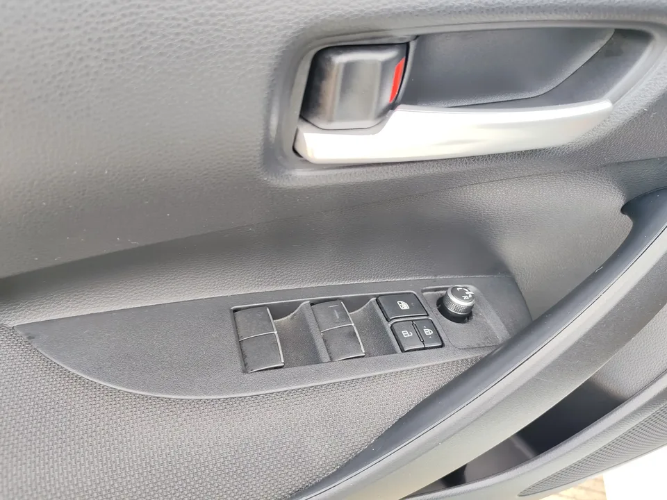 Toyota Levin Lei Ling 2022 185T CVT Deluxe Edition 2022 — thumbnail 5