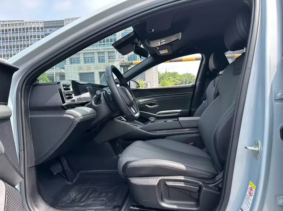 BYD Qin L DM Qin L DM 2025 Intelligent Driving Edition DM-i 80KM Leading Edition 2025 — thumbnail 3