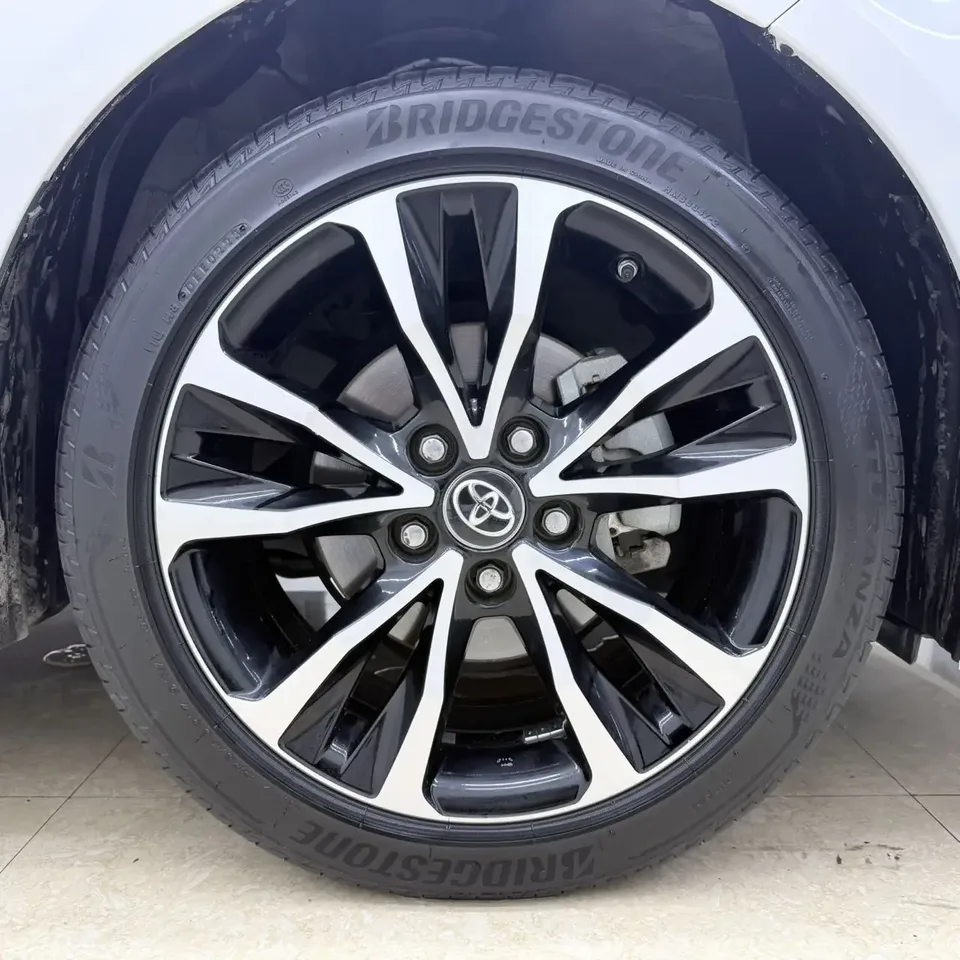 Toyota Levin Lei Ling 2022 185T CVT Sports Edition 2023 — thumbnail 4