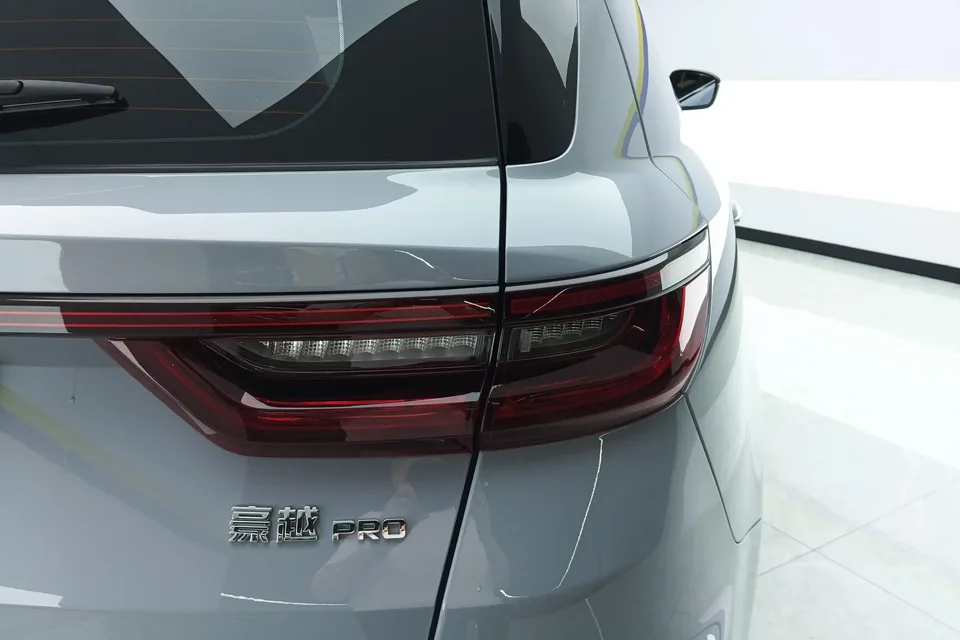 Geely Okavango Haoyue PRO 2024 1.5TD DCT vertical and horizontal + 2024 — thumbnail 2