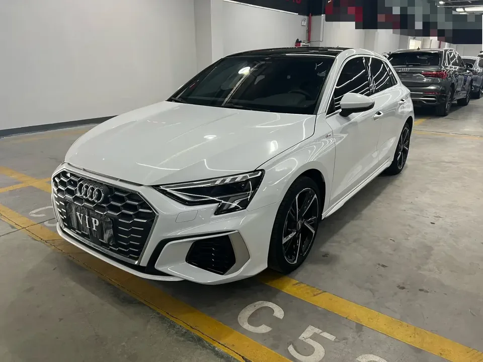 Audi A3 Audi A3 2021 Sportback 35 TFSI Stylish and sporty 2022 — photo 1, buy with delivery to Moscow