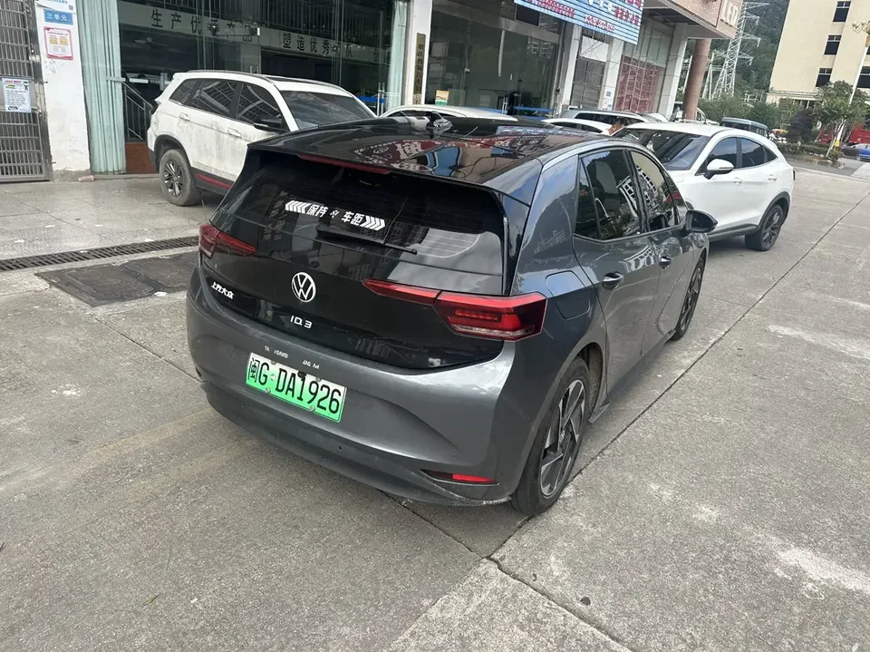 Volkswagen ID.3 Volkswagen ID.3 2025 Modified Smart Model Pure Smart Edition 2024 — миниатюра 2