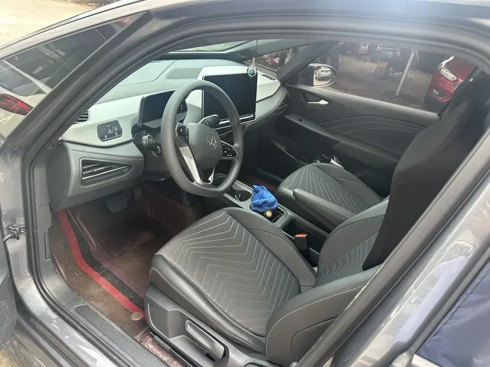 Volkswagen ID.3 Volkswagen ID.3 2025 Modified Smart Model Pure Smart Edition 2024 — thumbnail 5