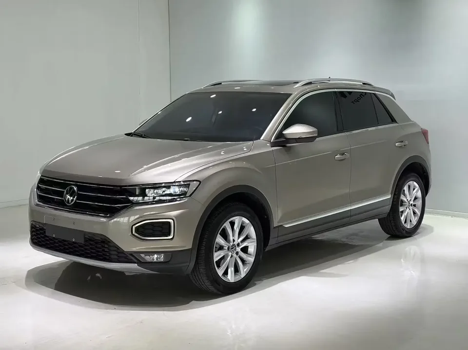 Volkswagen T-Roc TANG 2022 280TSI DSG 2WD Comfort PLUS 2022 — photo 1, buy with delivery to Moscow