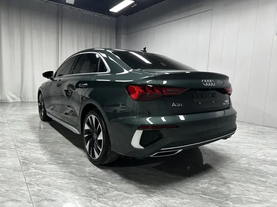 Audi A3 Audi A3 2022 A3L Limousine 35 TFSI Stylish Sports 2023 — миниатюра 2