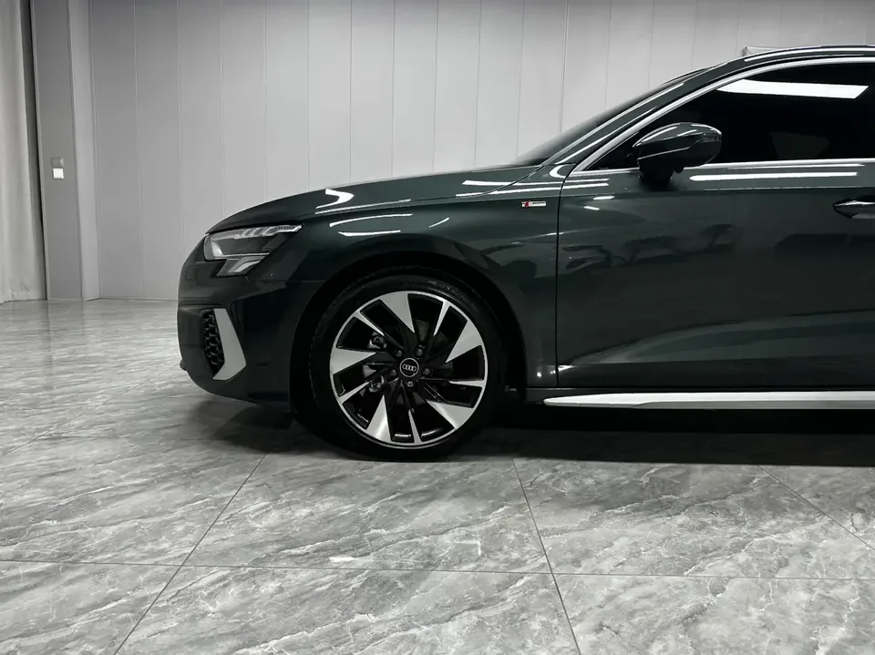 Audi A3 Audi A3 2022 A3L Limousine 35 TFSI Stylish Sports 2023 — thumbnail 5