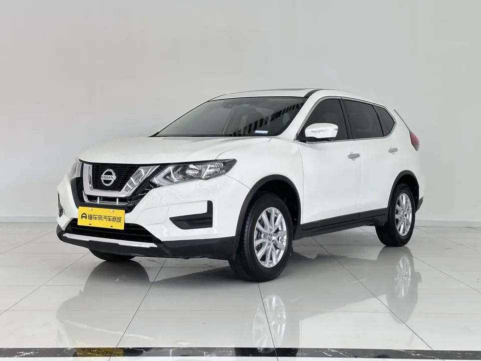 Nissan X-Trail Qijun 2023 Classic Edition 2.0L 2WD Smart Comfort Edition 2024 — photo 1, buy with delivery to Moscow