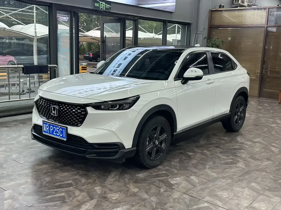 Honda WR-V HondaXR-V 2023 1.5L CVT Hot Edition 2023 — photo 1, buy with delivery to Moscow