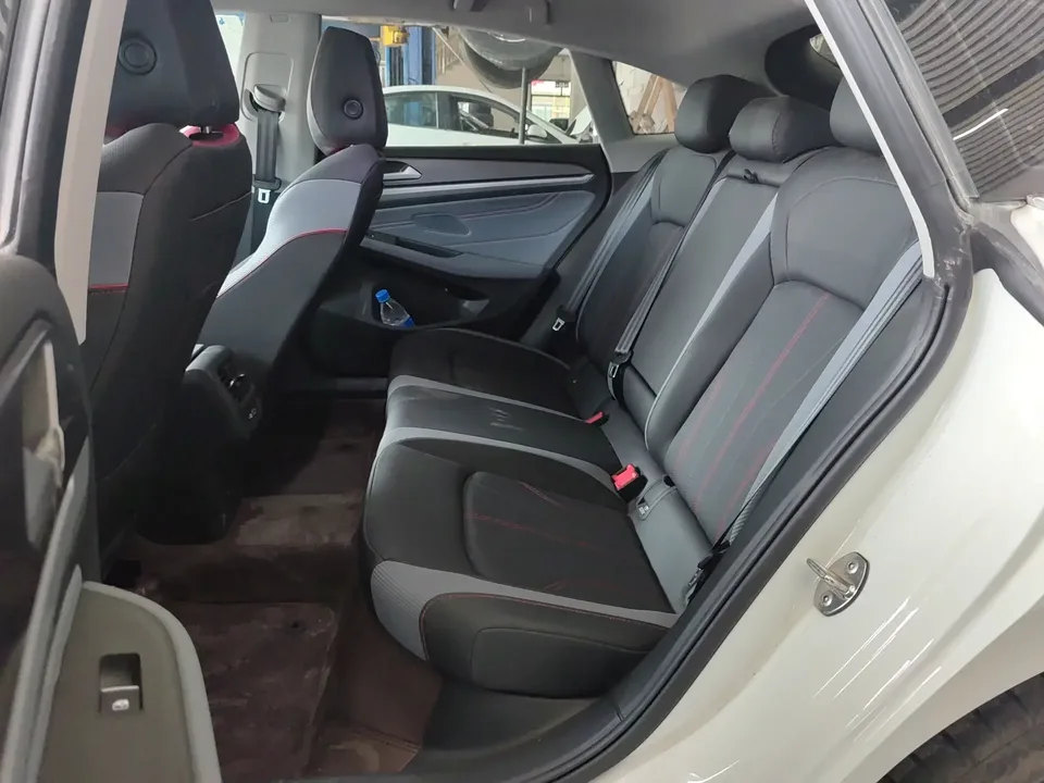 Volkswagen Lamando Lingdu 2025 Lingdu L 280TSI DSG Cool Edition 2024 — миниатюра 3