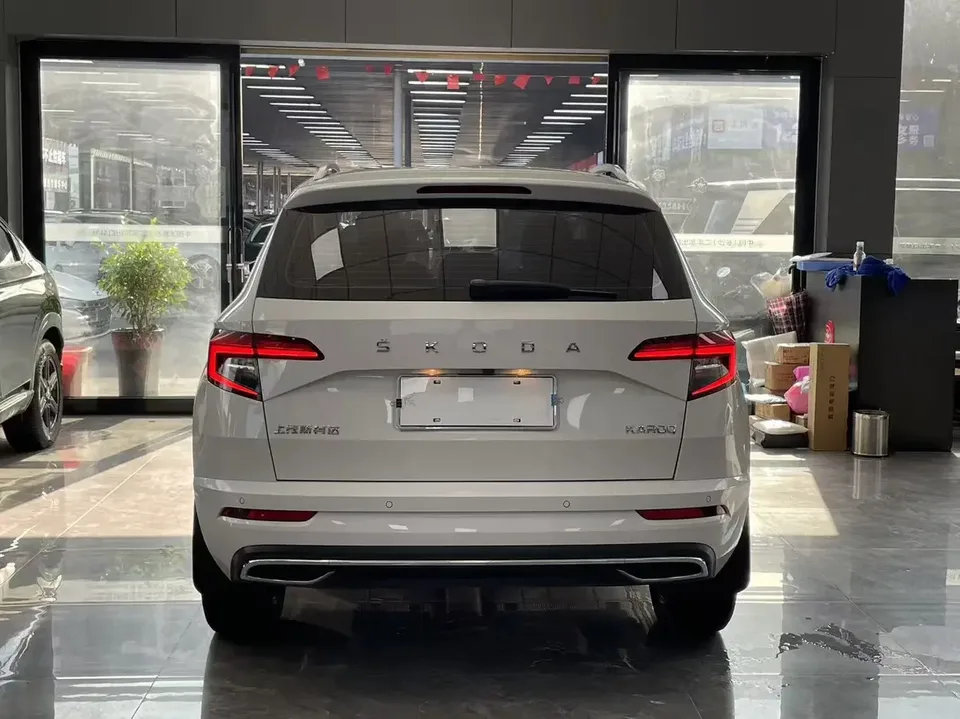 Skoda Karoq Korok 2022 Modified TSI280 Luxury Edition 2022 — thumbnail 2