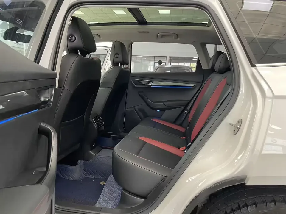 Skoda Karoq Korok 2022 Modified TSI280 Luxury Edition 2022 — thumbnail 5