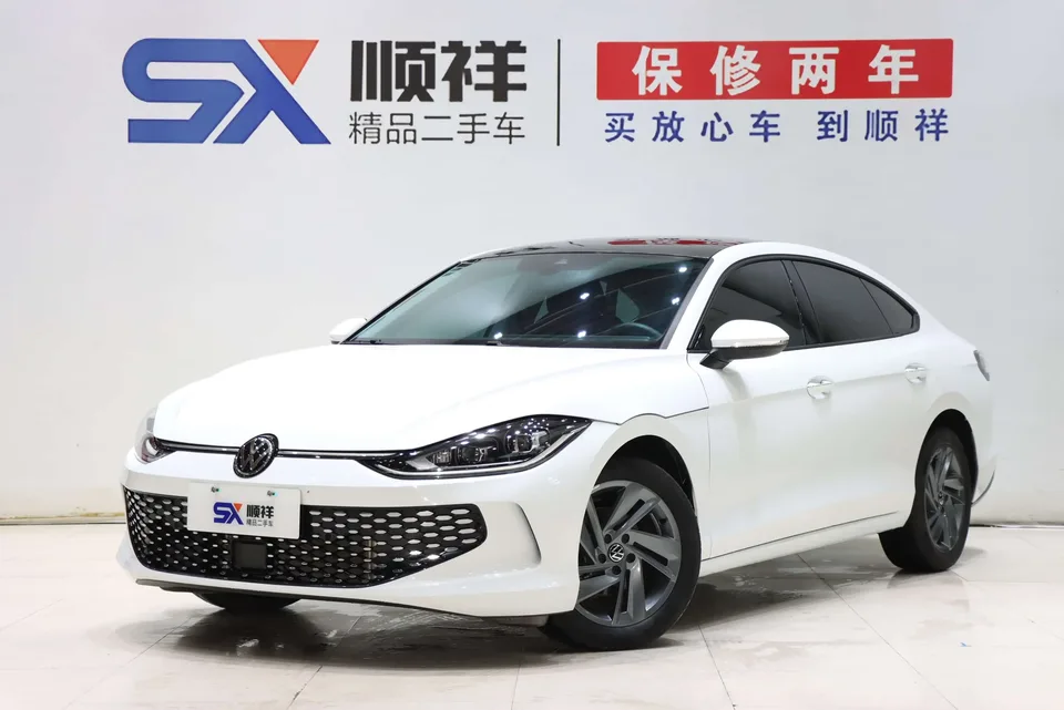 Volkswagen Lamando Lingdu 2025 Lingdu L 280TSI DSG Hot Edition 2025 — photo 1, buy with delivery to Moscow