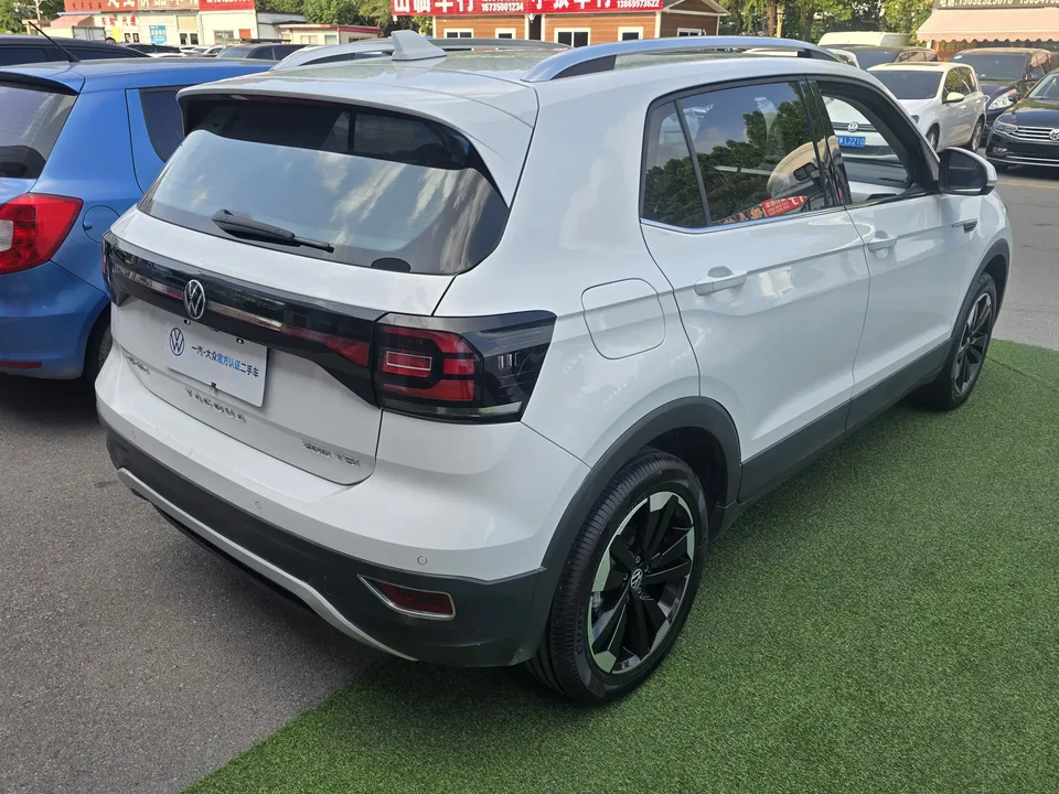 Volkswagen Explore the shadows Explore the shadows 2023 200TSI DSG Joy Smart Edition 2024 — thumbnail 2
