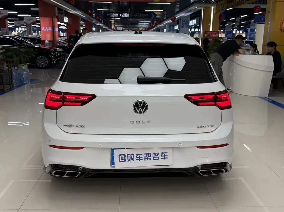 Volkswagen Golf golf 2024 280TSI DSG R-Line 50 Years Legend Edition 2025 — thumbnail 5