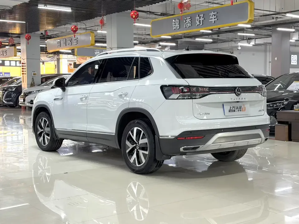 Volkswagen Tayron Tanyue 2023 280TSI 2WD Luxury Plus Advanced Edition 2023 — thumbnail 4