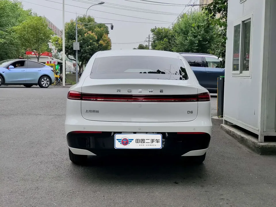 Roewe D6 Roewe D6 2025 450km Premium Edition 2026 — thumbnail 2