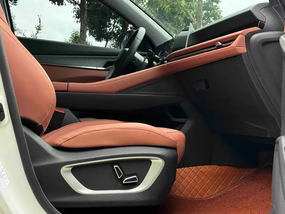 Changan CS75PLUS Changan CS75 PLUS 2024 The third generation champion version 1.5T automatic intelligent driving strong navigation 2025 — миниатюра 3