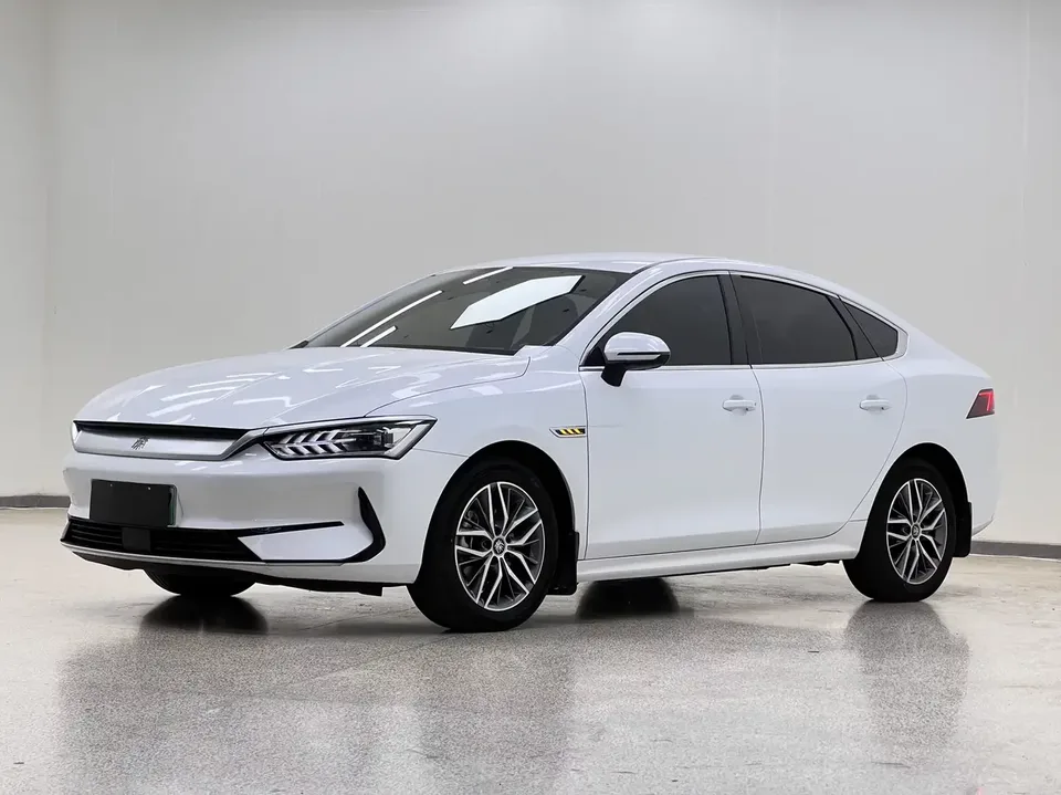 BYD Qin PLUS EV Qin PLUS EV 2023 Champion Edition 510KM Leading Type 2023 — фото 1, купить с доставкой в Москву
