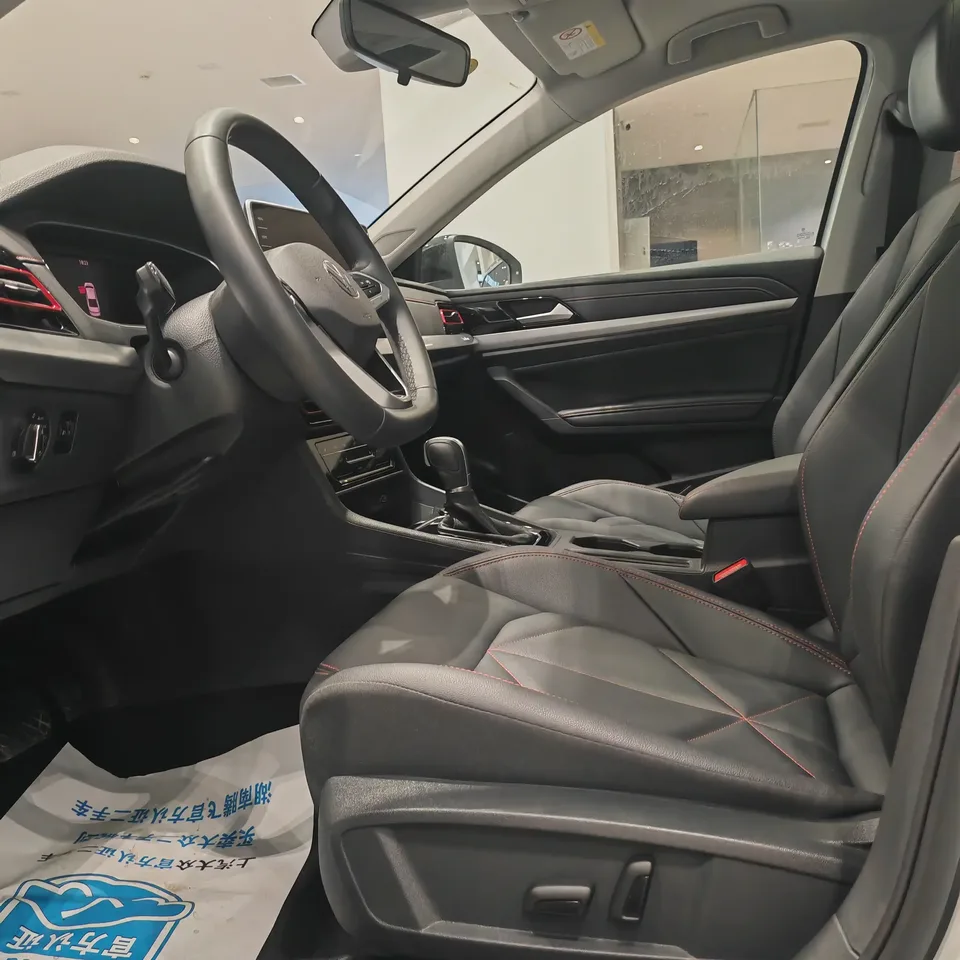 Volkswagen Lavida Lavida 2024 300TSI DSG Starry Sky Leading Edition 2025 — thumbnail 5