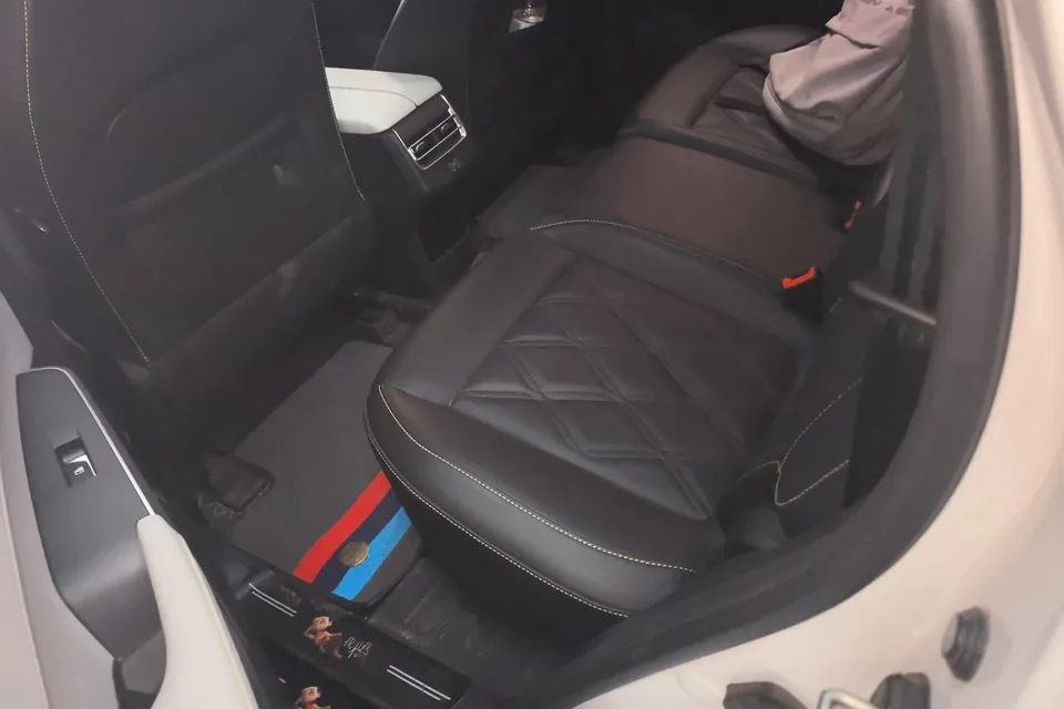 Changan CS75PLUS Changan CS75 PLUS 2023 The third generation 1.5T automatic premium model 2023 — thumbnail 4