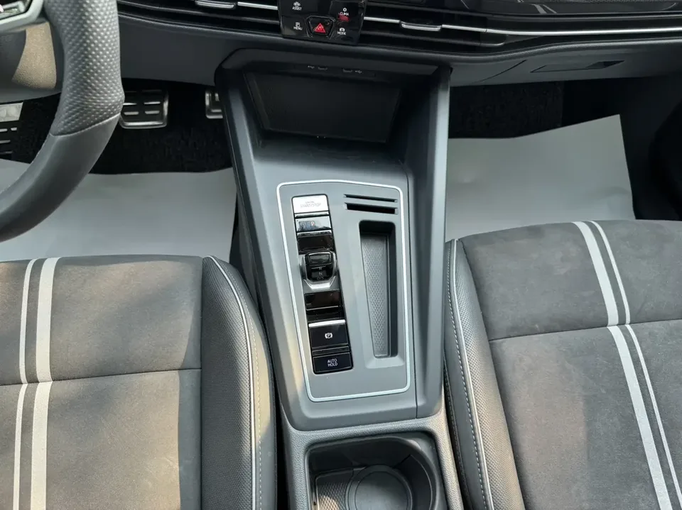 Volkswagen Golf golf 2023 280TSI DSG R-Line facelift 2023 — thumbnail 5