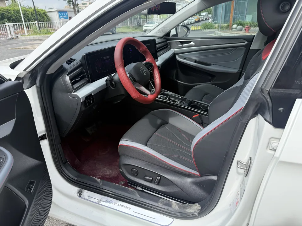 Volkswagen Lamando Lingdu 2023 Lingdu L 280TSI DSG Cool Edition 2023 — thumbnail 3