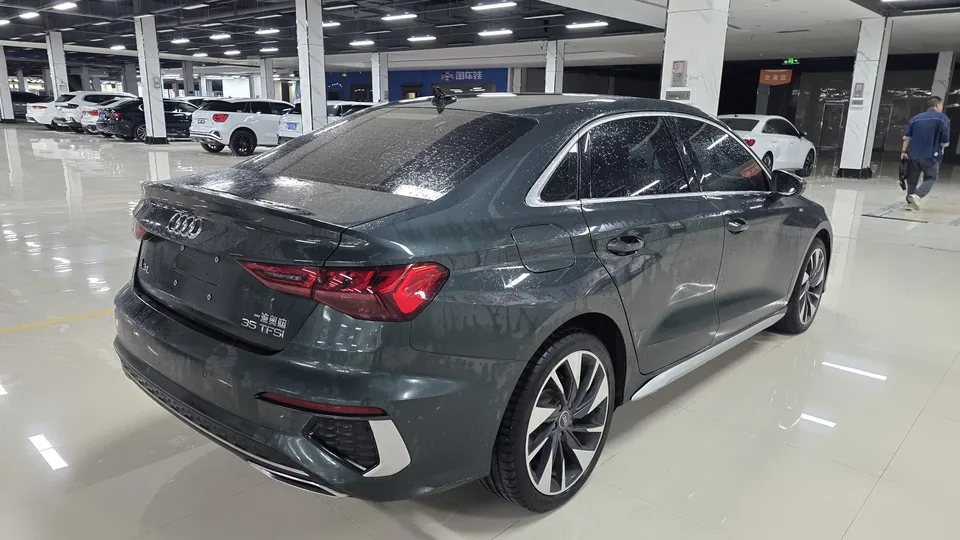 Audi A3 Audi A3 2023 A3L Limousine 35 TFSI facelift: stylish and sporty 2023 — thumbnail 4