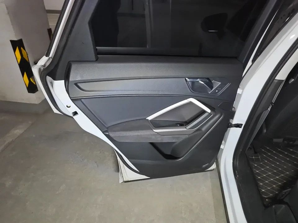 Audi Q3 Audi Q3 2022 35 TFSI Stylish Dynamic 2022 — thumbnail 5