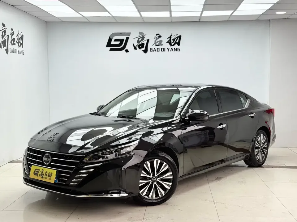 Nissan Altima Sound of nature 2022 2.0L XL-TLS Enjoy Edition 2023 — photo 1, buy with delivery to Moscow