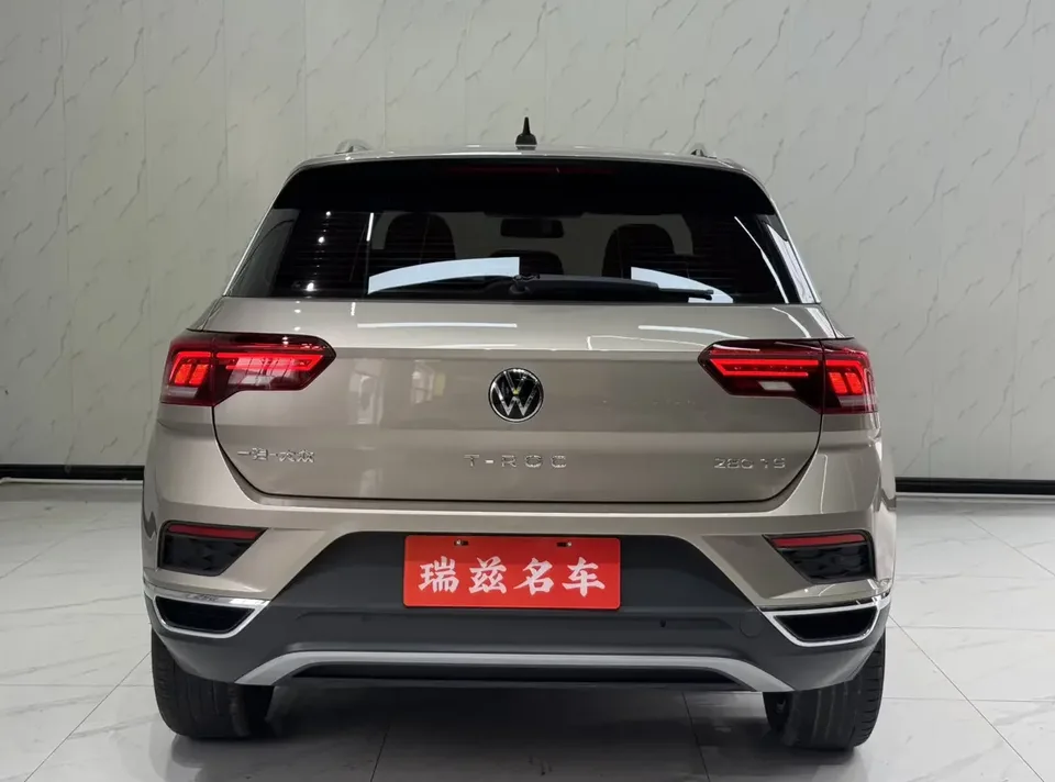 Volkswagen T-Roc TANG 2021 280TSI DSG 2WD Comfortable Intelligent Connection 30th Anniversary Edition 2022 — thumbnail 2