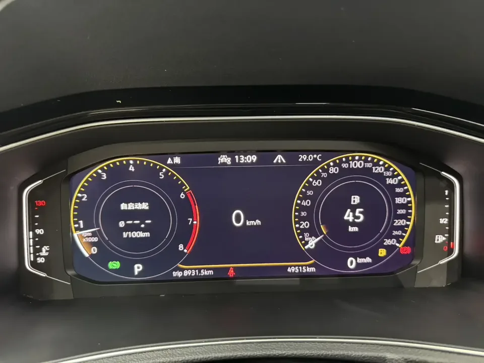 Volkswagen T-Roc TANG 2021 280TSI DSG 2WD Comfortable Intelligent Connection 30th Anniversary Edition 2022 — thumbnail 4