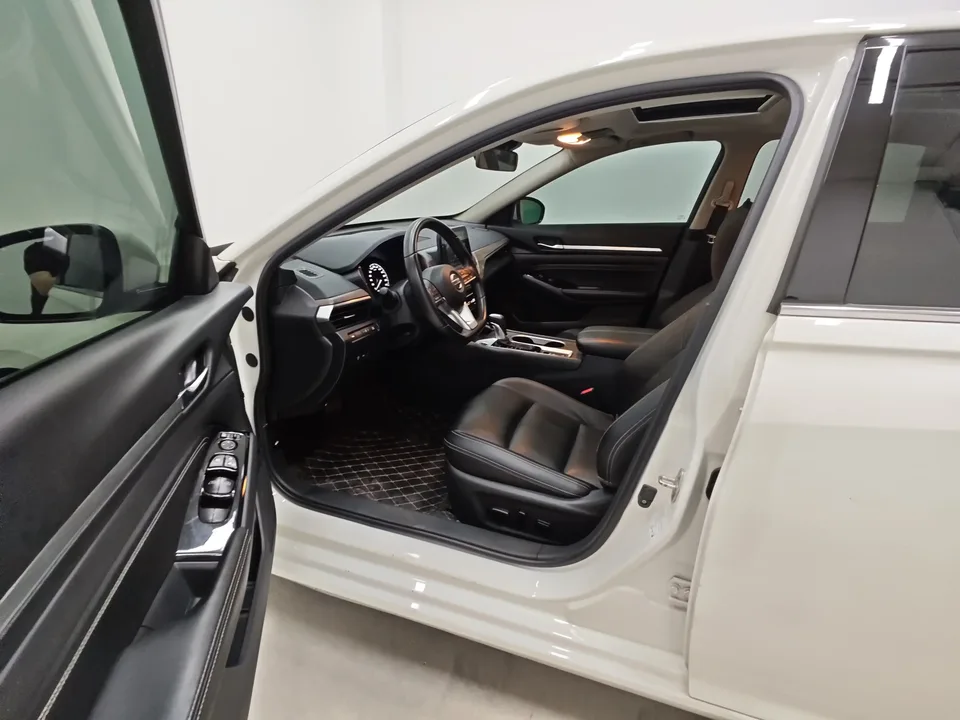 Nissan Altima Sound of nature 2021 2.0L XL Comfort Edition 2022 — thumbnail 5