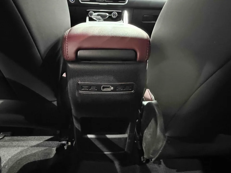 Geely Coolray SX11 Binyue 2021 240T DCT Diamond Edition 2022 — thumbnail 4