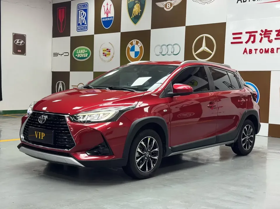 Toyota Yaris L YARiS L to dazzle 2022 X 1.5L CVTPLUS 2023 — photo 1, buy with delivery to Moscow