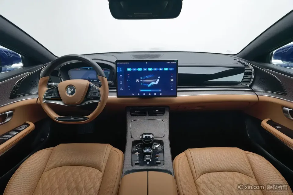 BYD Han DM Chinese DM 2022 DM-i 121KM Premium 2022 — thumbnail 4