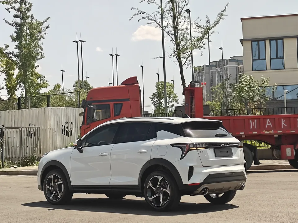 Lynk & Co 06 EM-P Lynk & Co 06 EM-P 2023 PHEV Remix Pro 2023 — thumbnail 2