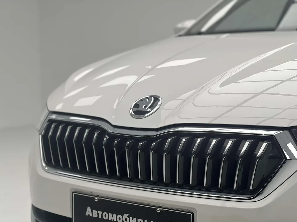 Skoda Xin Rui Xin Rui 2022 1.5L Automatic Comfort Edition 2022 — thumbnail 3