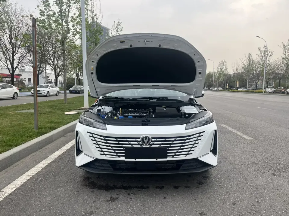 Changan Eado PHEV Eado PHEV 2025 Smart New Blue Whale 145KM High Energy Edition 2026 — thumbnail 4