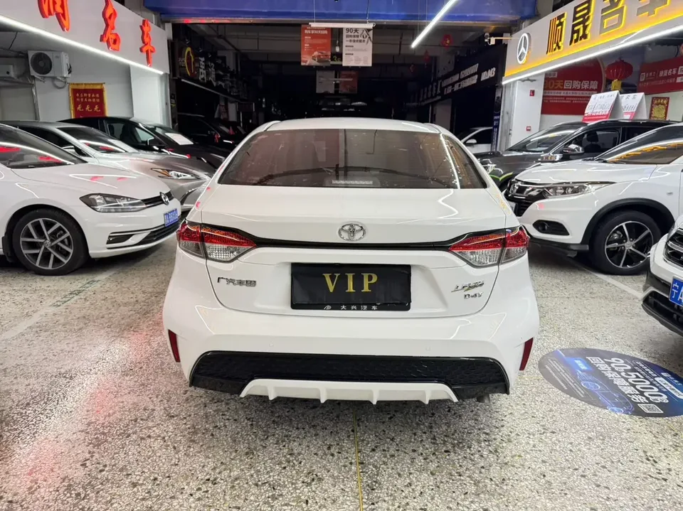 Toyota Levin Lei Ling 2021 185T CVT Sports Edition 2022 — thumbnail 2