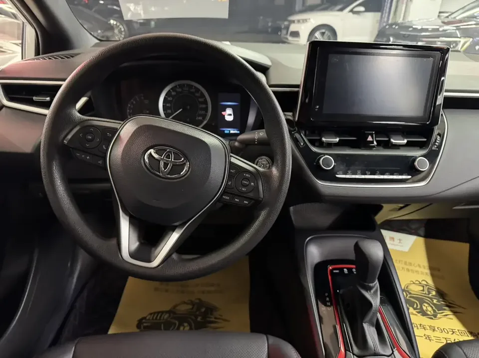 Toyota Levin Lei Ling 2021 185T CVT Sports Edition 2022 — thumbnail 3