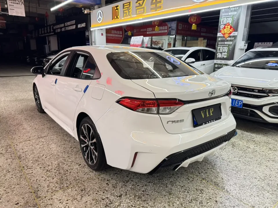 Toyota Levin Lei Ling 2021 185T CVT Sports Edition 2022 — thumbnail 4