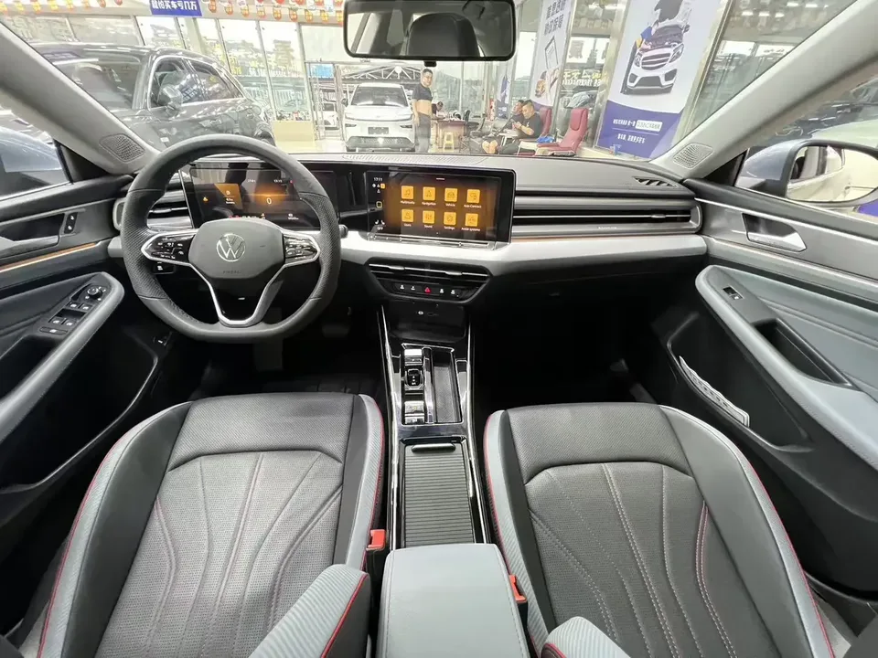 Volkswagen Lamando Lingdu 2022 Lingdu L 280TSI DSG Cool Edition 2022 — thumbnail 4