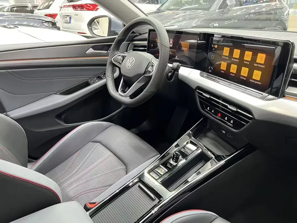 Volkswagen Lamando Lingdu 2022 Lingdu L 280TSI DSG Cool Edition 2022 — thumbnail 5