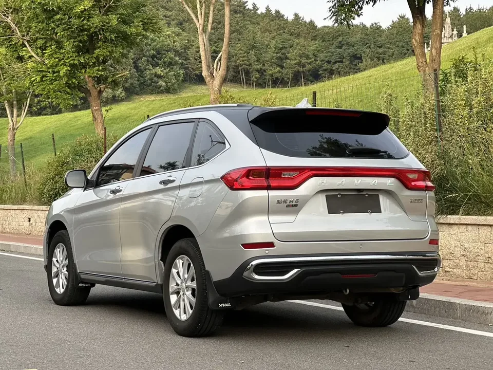 Haval M6 Haval M6 2021 PLUS 1.5T DCT Luxury Intelligent Connection 2023 — thumbnail 5