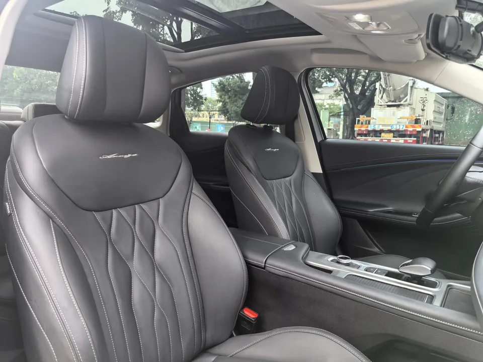 Chery Arrizo 8 Arrizo 8 2022 1.6TGDI DCT 2023 — thumbnail 5