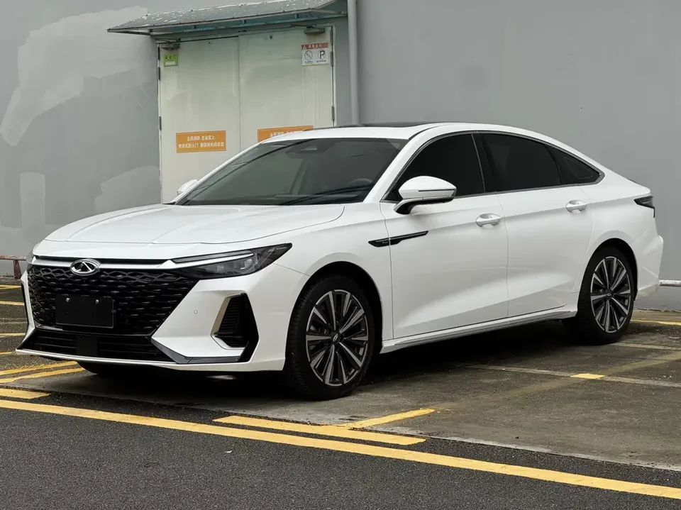 Chery Arrizo 8 Arrizo 8 2022 1.6TGDI DCT 2024 — photo 1, buy with delivery to Moscow