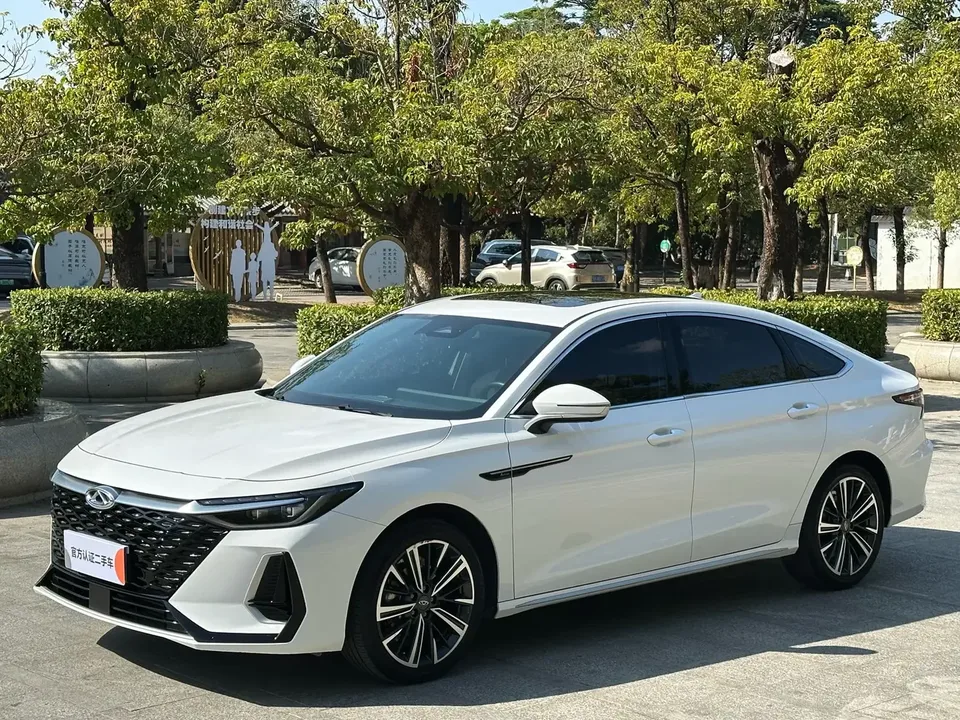 Chery Arrizo 8 Arrizo 8 2022 1.6TGDI DCT Elegant 2024 — фото 1, купить с доставкой в Москву