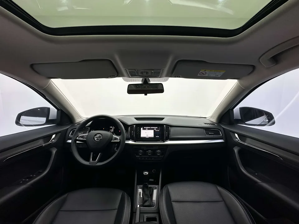 Skoda Comek Comek 2022 1.5L Automatic Comfort Edition 2023 — thumbnail 5