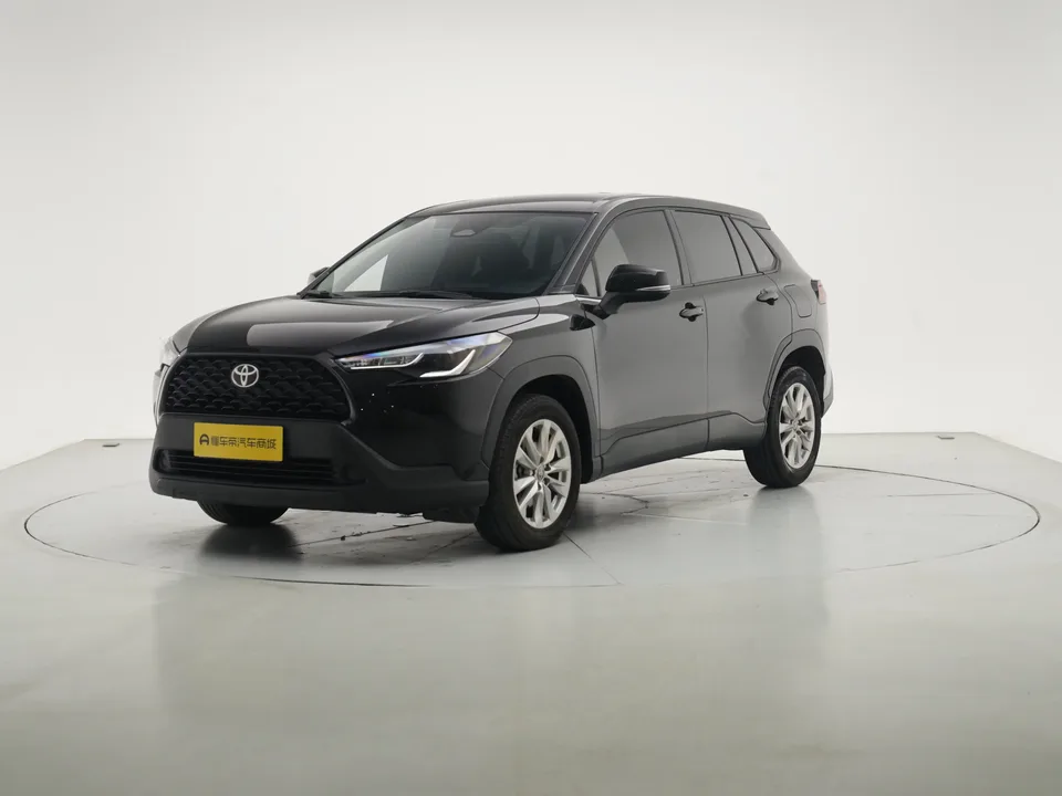 Toyota CorollaCross Corolla Sharp 2023 2.0L CVT Pioneer Edition 2024 — photo 1, buy with delivery to Moscow