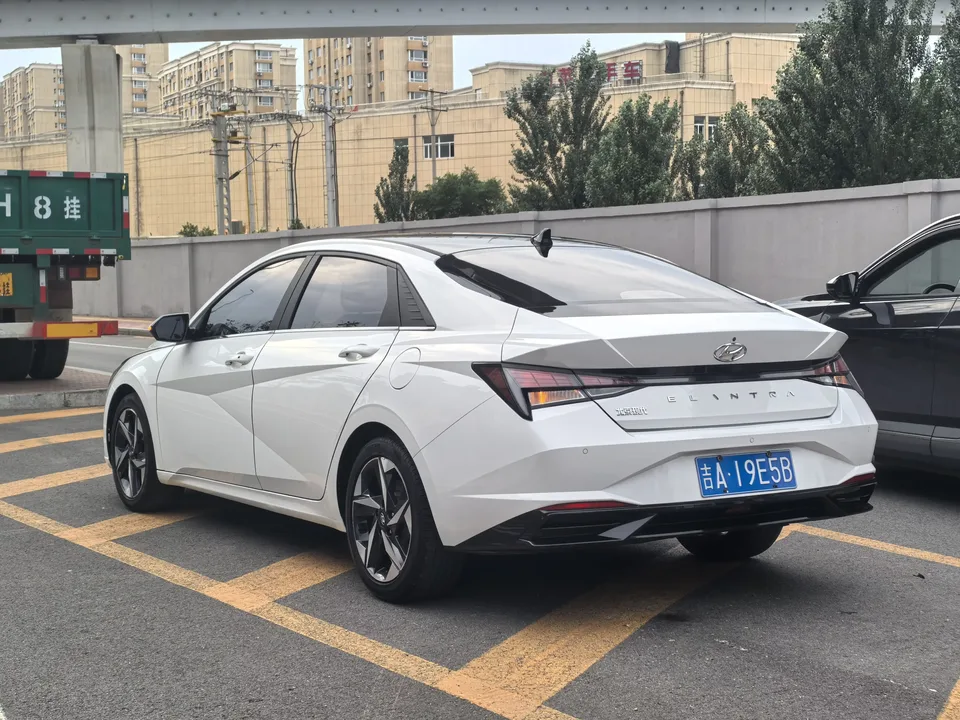Hyundai Elantra Elantra 2022 1.5L CVT GLX Elite Edition 2023 — thumbnail 4